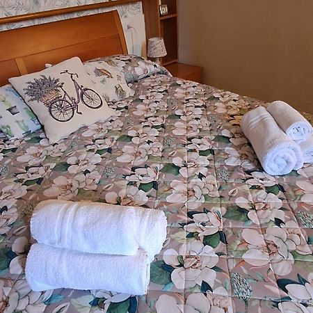 Delizioso Appartamento In Corte Vittuone Bagian luar foto