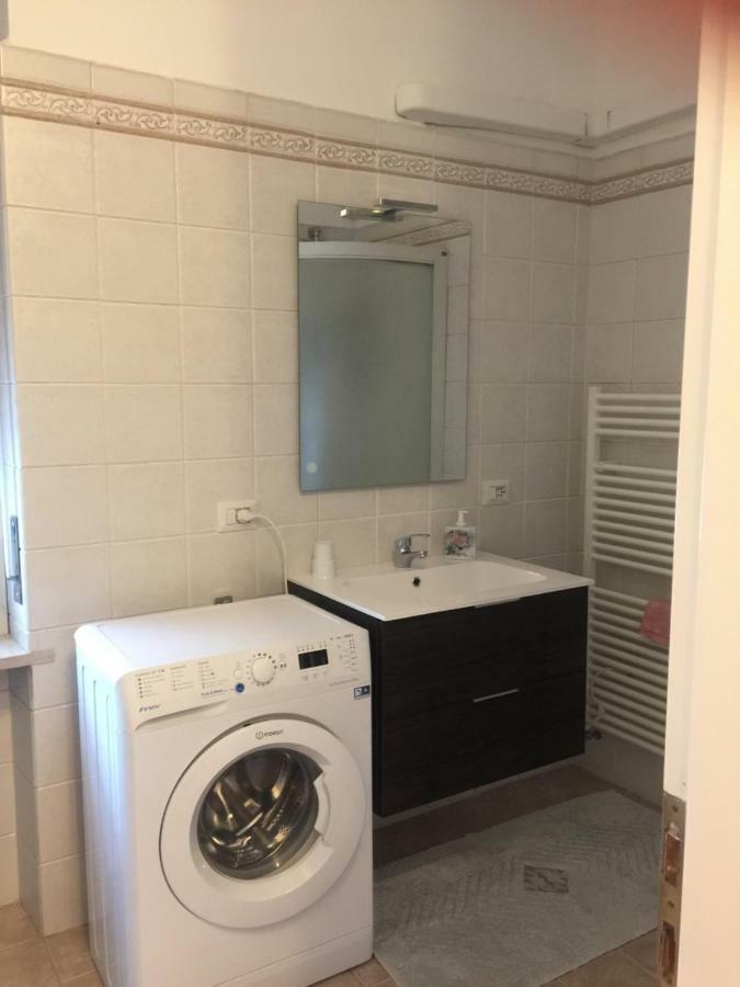 Delizioso Appartamento In Corte Vittuone Bagian luar foto
